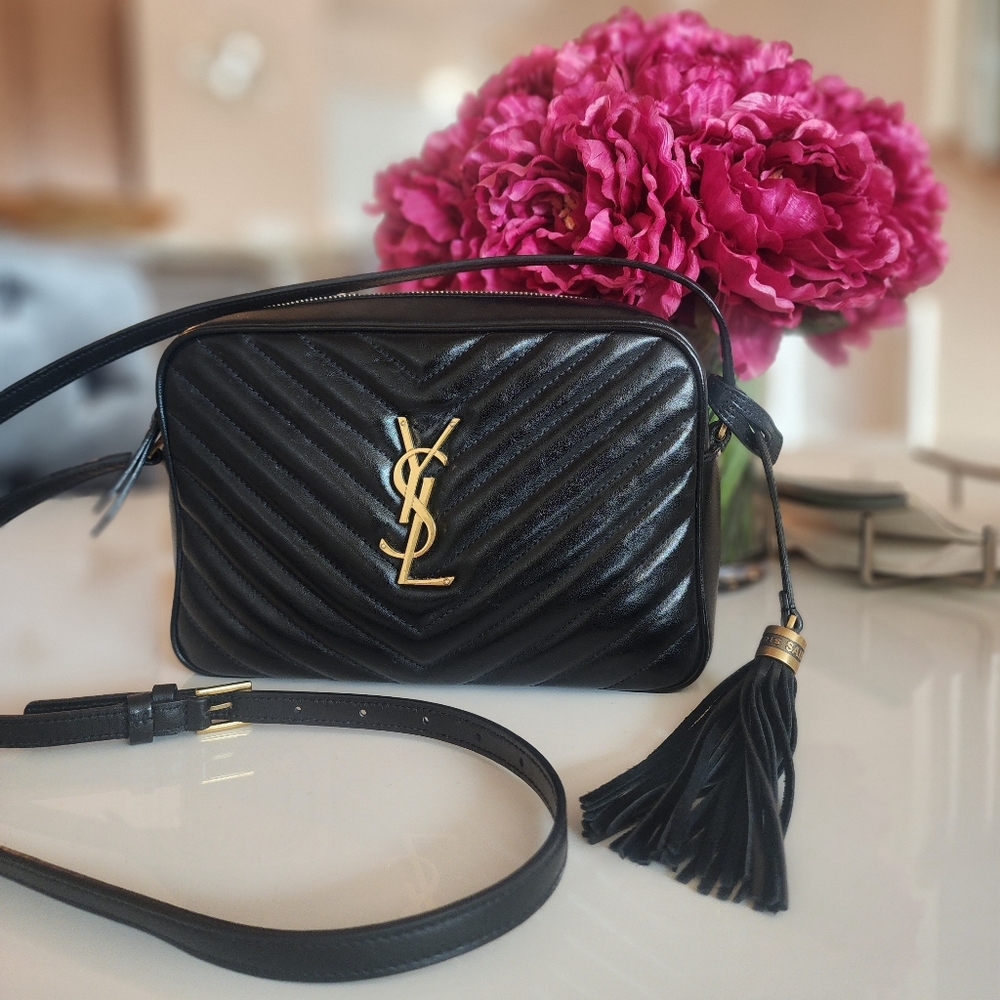 YSL LOU CAMERA BAG IN QUILTED LEATHER